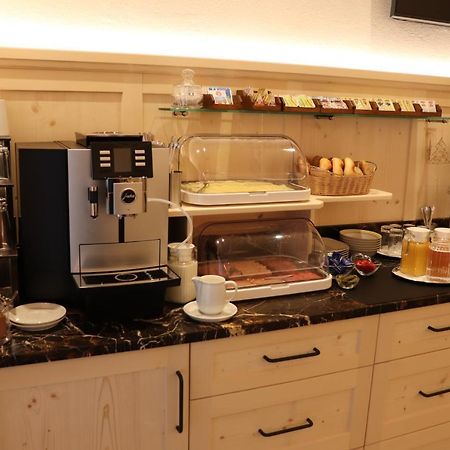 Haus Alpenflora Apartment Flirsch Luaran gambar