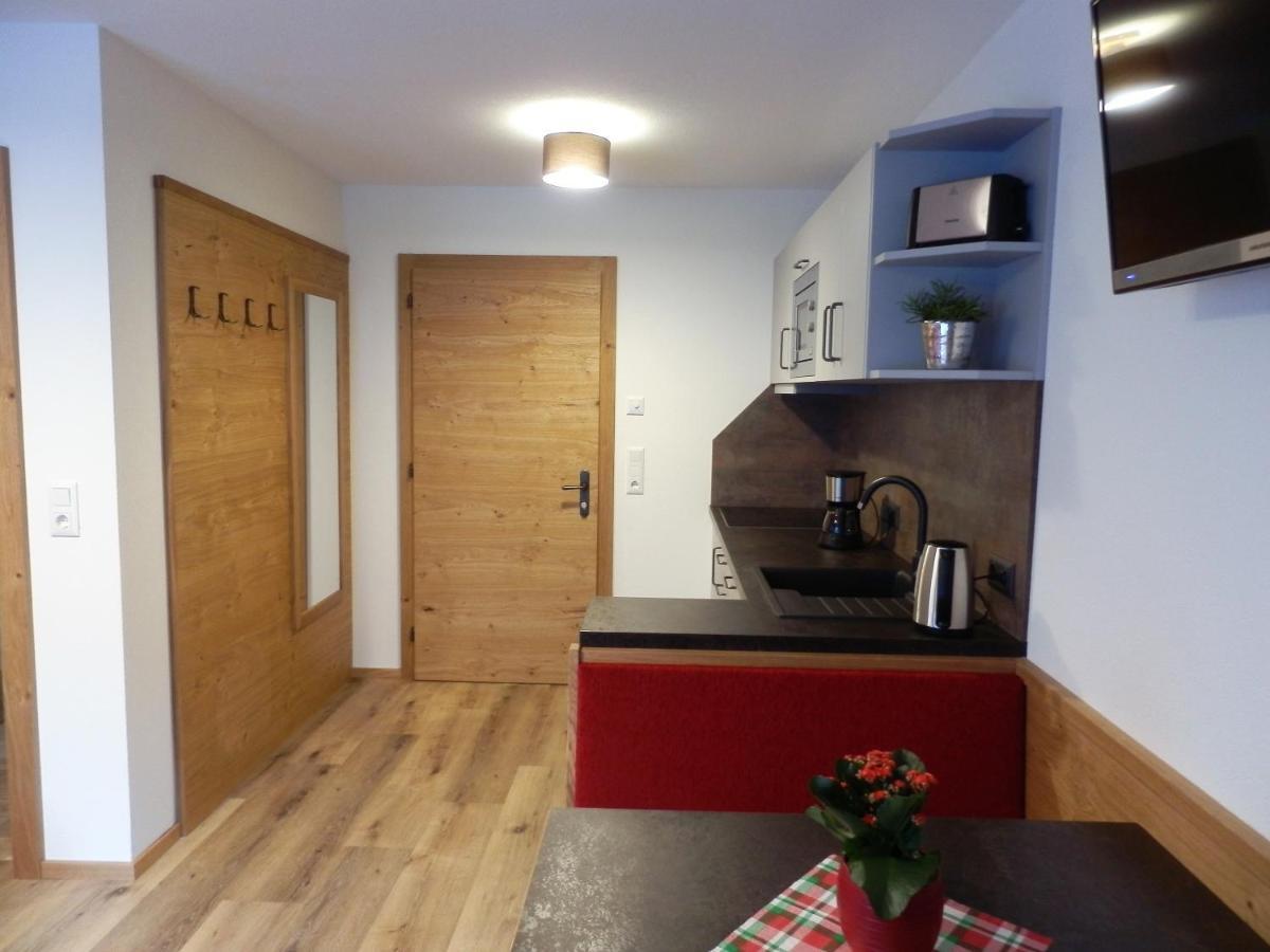 Haus Alpenflora Apartment Flirsch Luaran gambar